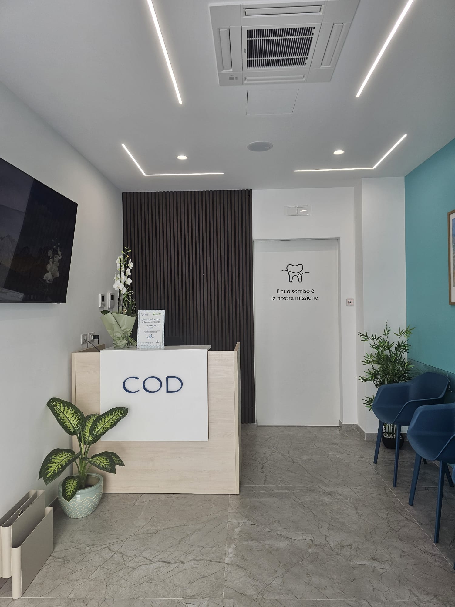 Reception del Centro di Odontoiatria Digitale a Lesina